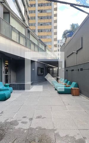 Studio à venda com 19m², 1 quarto e sem vaga Studio à venda com 19m², 1 quarto e sem vagaPiscina