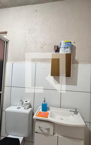 Apartamento à venda com 48m², 2 quartos e 1 vaga Apartamento à venda com 48m², 2 quartos e 1 vagaBanheiro