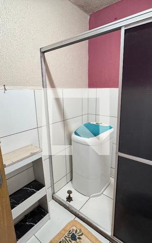 Apartamento à venda com 48m², 2 quartos e 1 vaga Apartamento à venda com 48m², 2 quartos e 1 vagaBanheiro