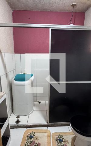 Apartamento à venda com 48m², 2 quartos e 1 vaga Apartamento à venda com 48m², 2 quartos e 1 vagaBanheiro