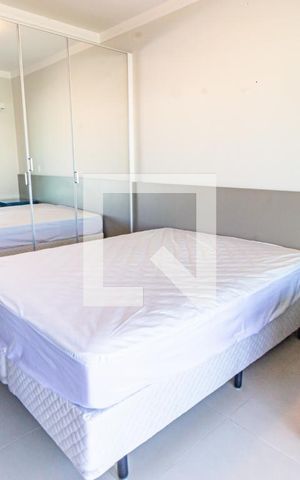 Apartamento à venda com 55m², 1 quarto e 2 vagas Apartamento à venda com 55m², 1 quarto e 2 vagasQuarto