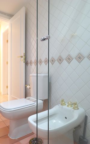 Apartamento para alugar com 130m², 3 quartos e 3 vagasBanheiro Social