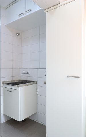 Apartamento para alugar com 130m², 3 quartos e 3 vagasCozinha 
