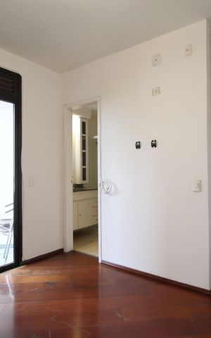 Apartamento à venda com 125m², 3 quartos e 2 vagasSuíte