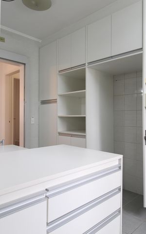 Apartamento à venda com 125m², 3 quartos e 2 vagasCozinha