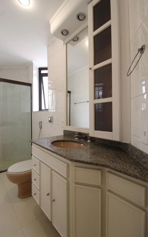 Apartamento à venda com 125m², 3 quartos e 2 vagasBanheiro Social
