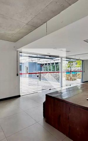 Apartamento à venda com 70m², 2 quartos e 1 vagaÁrea comum