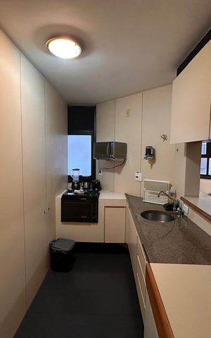 Apartamento à venda com 50m², 1 quarto e 1 vaga Apartamento à venda com 50m², 1 quarto e 1 vagaCozinha