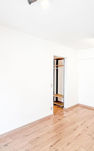 Apartamento à venda com 42m², 1 quarto e 1 vaga Apartamento à venda com 42m², 1 quarto e 1 vagaSala