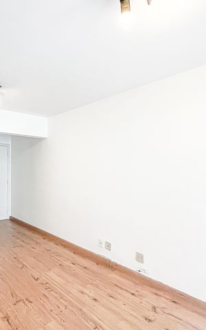 Apartamento à venda com 42m², 1 quarto e 1 vaga Apartamento à venda com 42m², 1 quarto e 1 vagaSala
