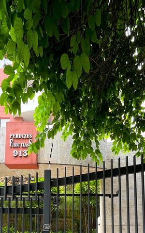 Apartamento à venda com 42m², 1 quarto e 1 vaga Apartamento à venda com 42m², 1 quarto e 1 vagaFachada