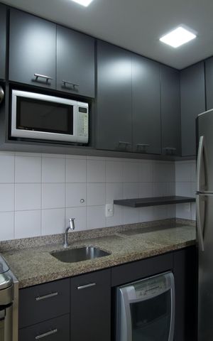 Apartamento para alugar com 65m², 1 quarto e 2 vagas Apartamento para alugar com 65m², 1 quarto e 2 vagasCozinha e Área de Serviço