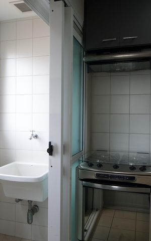 Apartamento para alugar com 65m², 1 quarto e 2 vagas Apartamento para alugar com 65m², 1 quarto e 2 vagasCozinha e Área de Serviço