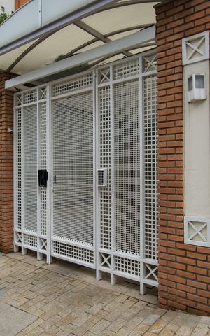 Apartamento para alugar com 65m², 1 quarto e 2 vagas Apartamento para alugar com 65m², 1 quarto e 2 vagasFachada