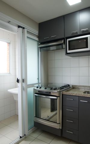 Apartamento para alugar com 65m², 1 quarto e 2 vagas Apartamento para alugar com 65m², 1 quarto e 2 vagasCozinha e Área de Serviço