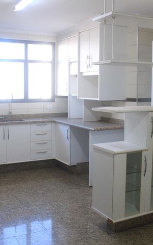 Apartamento para alugar com 300m², 4 quartos e 2 vagasCozinha