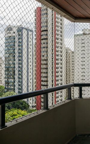 Apartamento à venda com 132m², 3 quartos e 2 vagasSacada sala