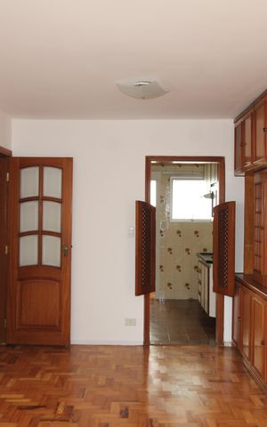 Apartamento à venda com 75m², 2 quartos e 1 vagaSala