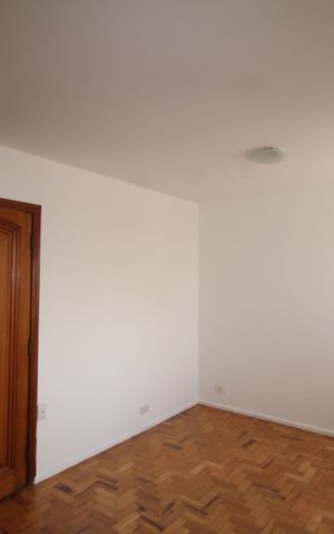 Apartamento à venda com 75m², 2 quartos e 1 vagaSala