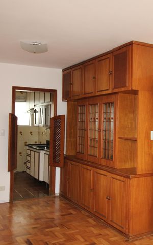 Apartamento à venda com 75m², 2 quartos e 1 vagaSala