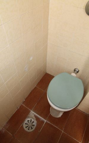 Apartamento à venda com 75m², 2 quartos e 1 vagaBanheiro de Serviço