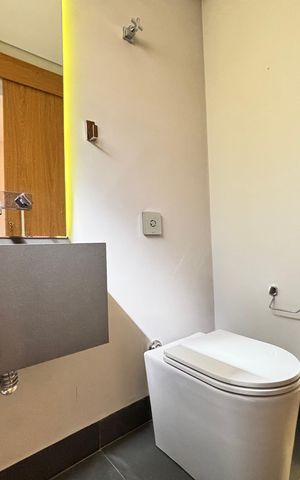 Apartamento para alugar com 95m², 1 quarto e 1 vagaLavabo