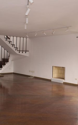Apartamento à venda com 360m², 2 quartos e 4 vagasSala