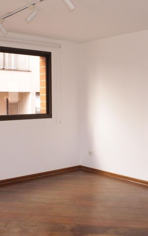 Apartamento à venda com 360m², 2 quartos e 4 vagasCobertura