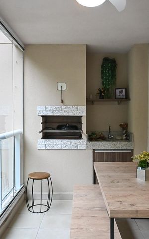 Apartamento à venda com 102m², 3 quartos e 2 vagasVaranda