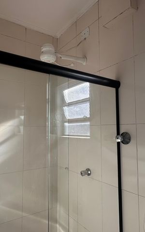 Casa para alugar com 25m², 1 quarto e sem vaga Casa para alugar com 25m², 1 quarto e sem vagaBanheiro social