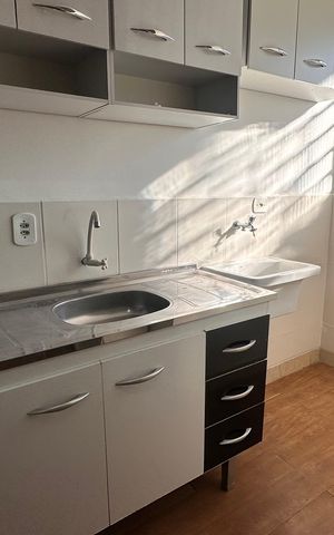 Casa para alugar com 25m², 1 quarto e sem vaga Casa para alugar com 25m², 1 quarto e sem vagaStudio