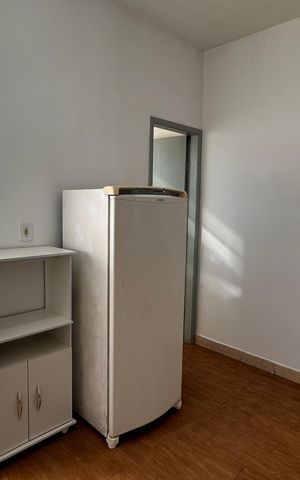 Casa para alugar com 25m², 1 quarto e sem vaga Casa para alugar com 25m², 1 quarto e sem vagaStudio