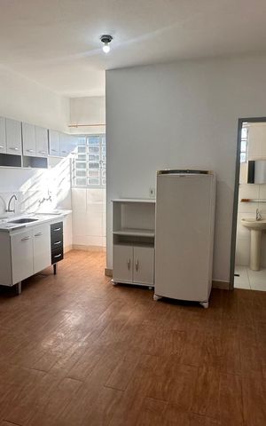 Casa para alugar com 25m², 1 quarto e sem vaga Casa para alugar com 25m², 1 quarto e sem vagaStudio