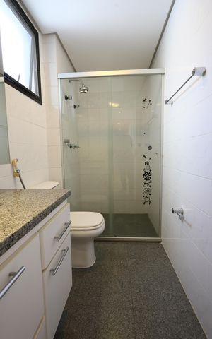 Apartamento para alugar com 185m², 3 quartos e 3 vagasBanheiro da Suíte 3