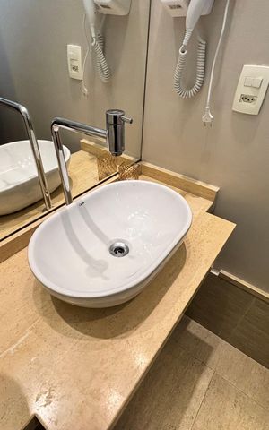 Apartamento para alugar com 69m², 2 quartos e 1 vaga Apartamento para alugar com 69m², 2 quartos e 1 vagaBanheiro