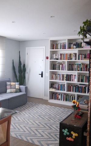 Apartamento à venda com 93m², 3 quartos e 1 vaga Apartamento à venda com 93m², 3 quartos e 1 vagaSala