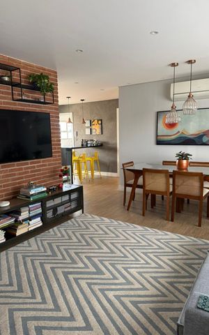 Apartamento à venda com 93m², 3 quartos e 1 vaga Apartamento à venda com 93m², 3 quartos e 1 vagaSala