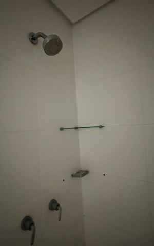 Apartamento à venda com 49m², 1 quarto e 1 vaga Apartamento à venda com 49m², 1 quarto e 1 vagaBanheiro da Suíte