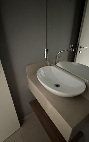 Apartamento à venda com 49m², 1 quarto e 1 vaga Apartamento à venda com 49m², 1 quarto e 1 vagaLavabo