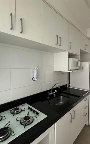 Apartamento à venda com 49m², 1 quarto e 1 vaga Apartamento à venda com 49m², 1 quarto e 1 vagaCozinha