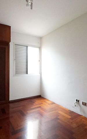 Apartamento para alugar com 133m², 3 quartos e 1 vagaQuarto 2