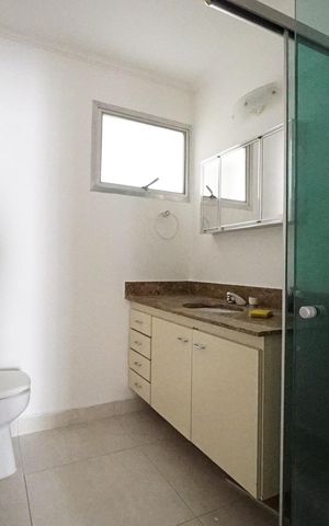 Apartamento para alugar com 133m², 3 quartos e 1 vagaBanheiro Suíte