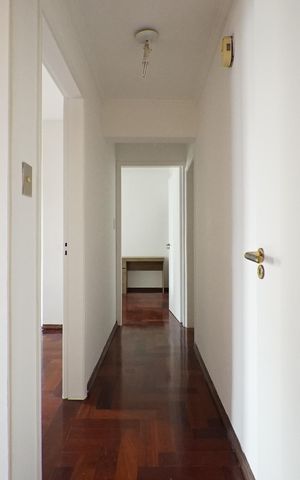Apartamento para alugar com 133m², 3 quartos e 1 vagaCorredor