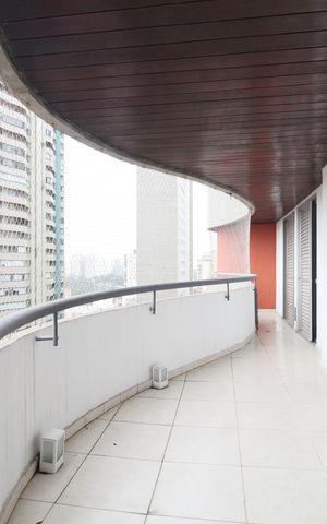 Apartamento à venda com 160m², 3 quartos e 2 vagasVaranda da Sala