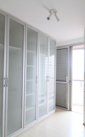 Apartamento à venda com 160m², 3 quartos e 2 vagasQuarto 1