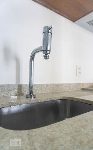 Apartamento à venda com 35m², 1 quarto e sem vaga