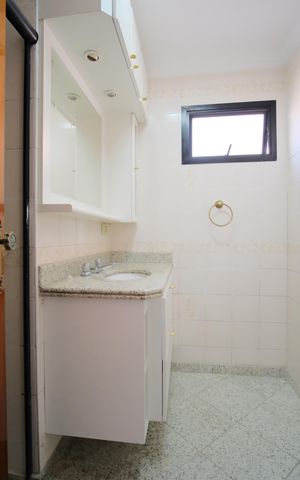 Apartamento para alugar com 93m², 3 quartos e 1 vagaBanheiro Social