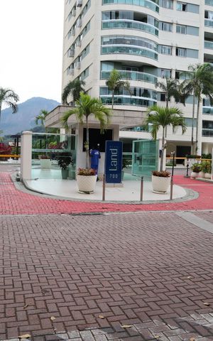 Apartamento para alugar com 70m², 2 quartos e 1 vagaFachada