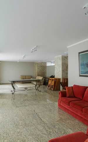 Apartamento para alugar com 102m², 3 quartos e 1 vaga Apartamento para alugar com 102m², 3 quartos e 1 vagaÁrea comum - Salão de festas