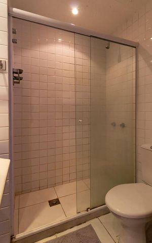 Apartamento à venda com 60m², 1 quarto e 1 vaga Apartamento à venda com 60m², 1 quarto e 1 vagaBanheiro